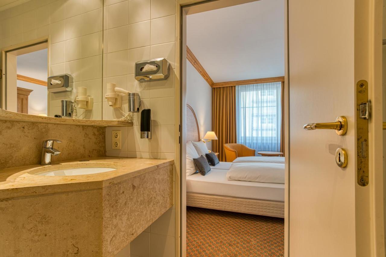 Hotel Ravensberger Hof 3*
